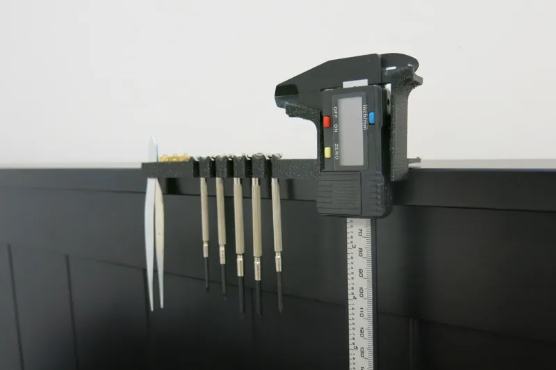 Tool Holder (No Screws Required) +F3D Included