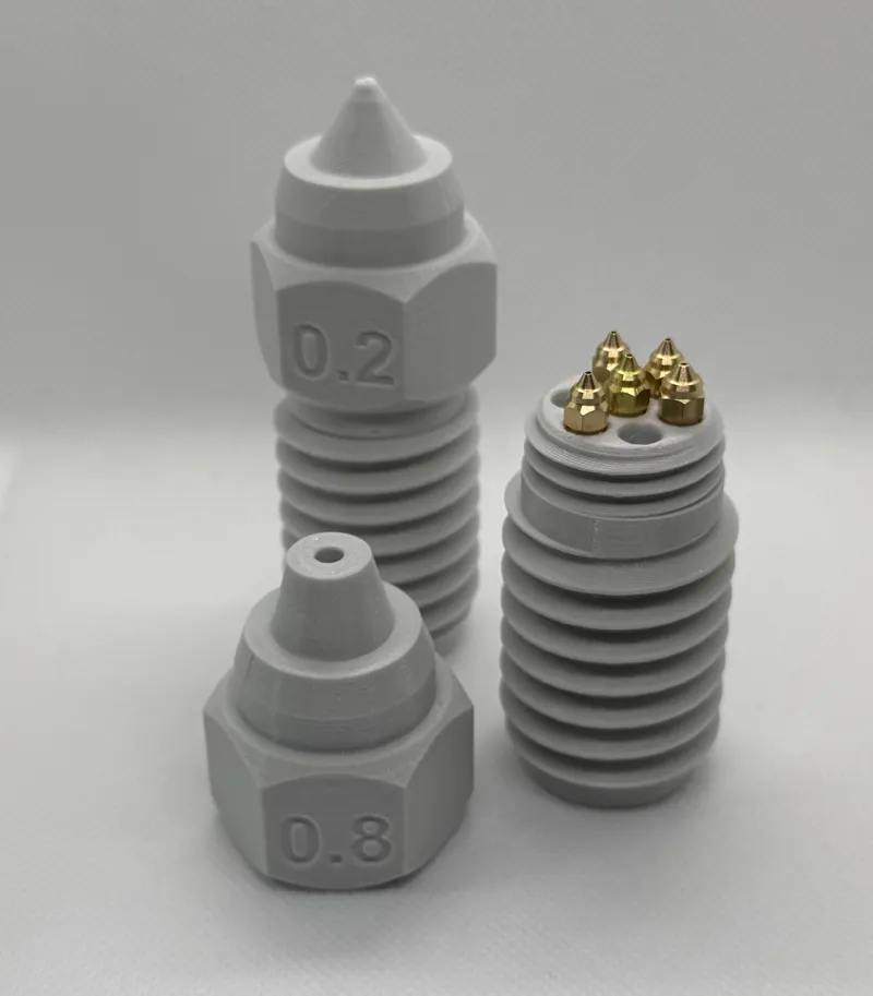 Nozzle as a holder for your nozzles (Parametric)