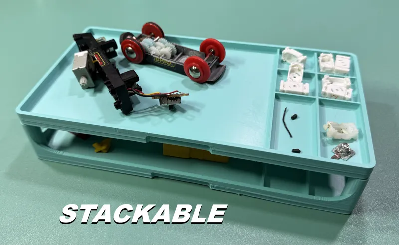 Stackable parts tray