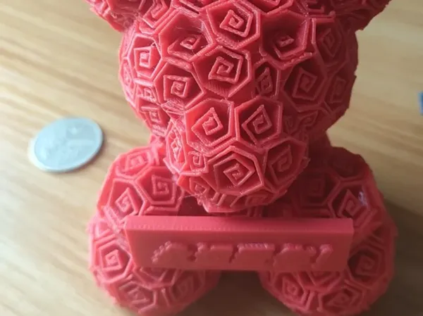 Ourson de roses — cadeau romantique