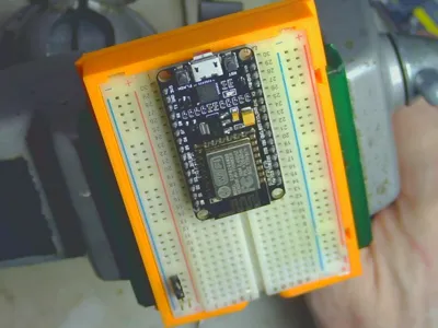 Breadboard vise adapter