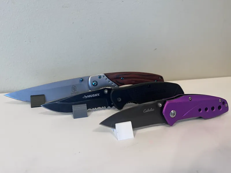 hexagon pattern knife holder