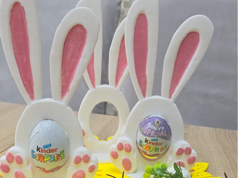 Kinder Egg easter stand