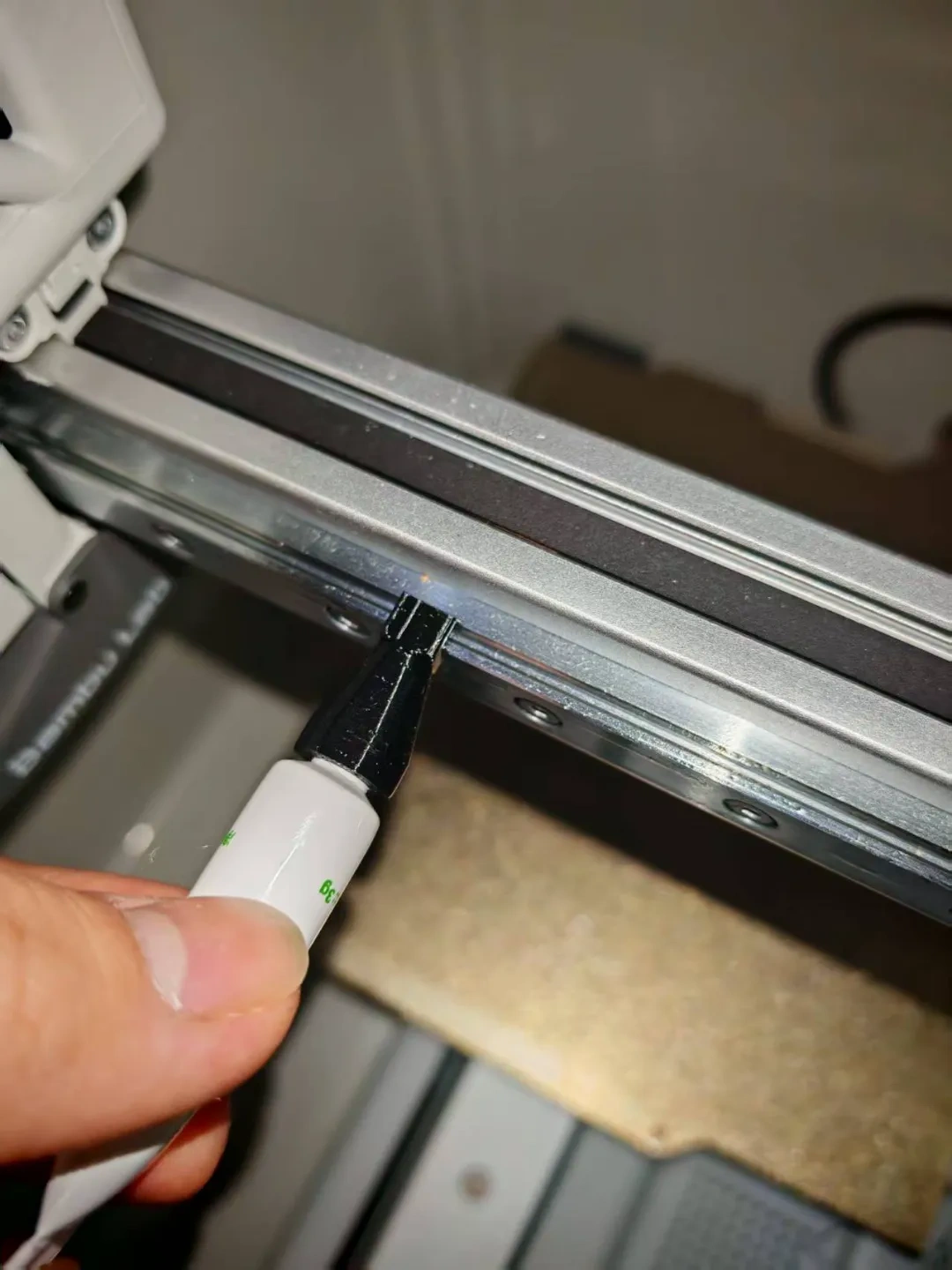 da802bd5-a4a6-42d6-a14b-