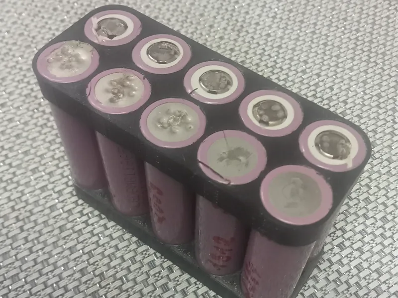 18650 battery holder