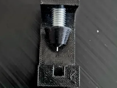 Watch chain removal tool