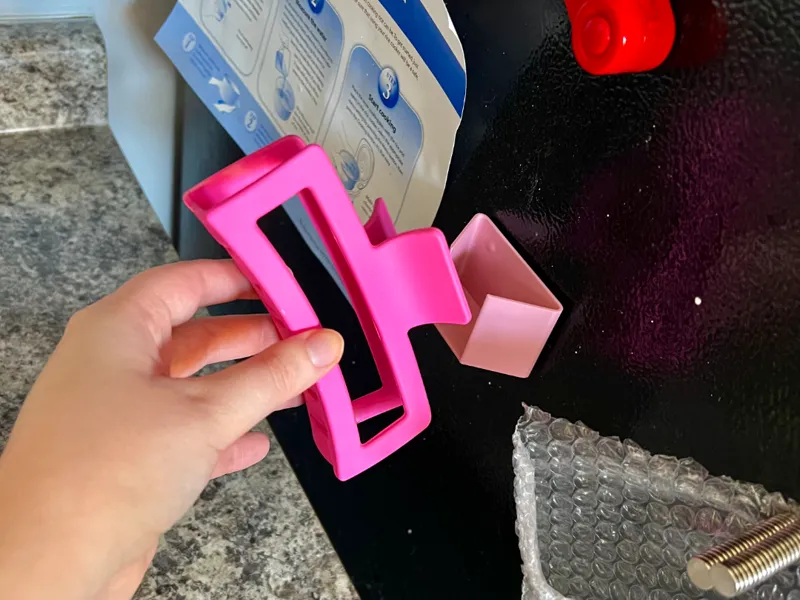 Jumbo Claw Clip Holder for Fridge