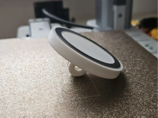 Magsafe mobile gopro mount