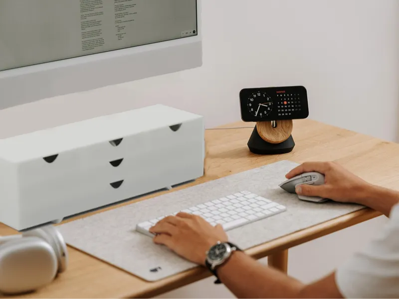 ModuDesk - Modular desk organizer
