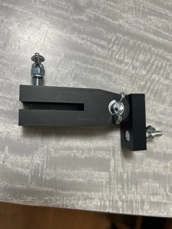 Simple Camera Mount by BeanRHIT - MakerWorld