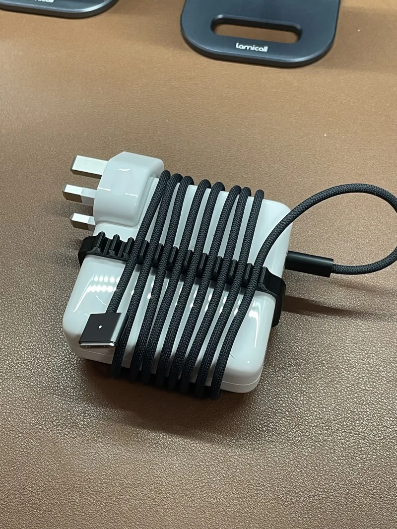 Apple 96W USB-C Power adapter Cable holder.