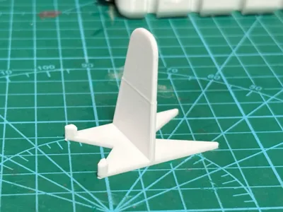 A simple phone holder, weighing only 3g
