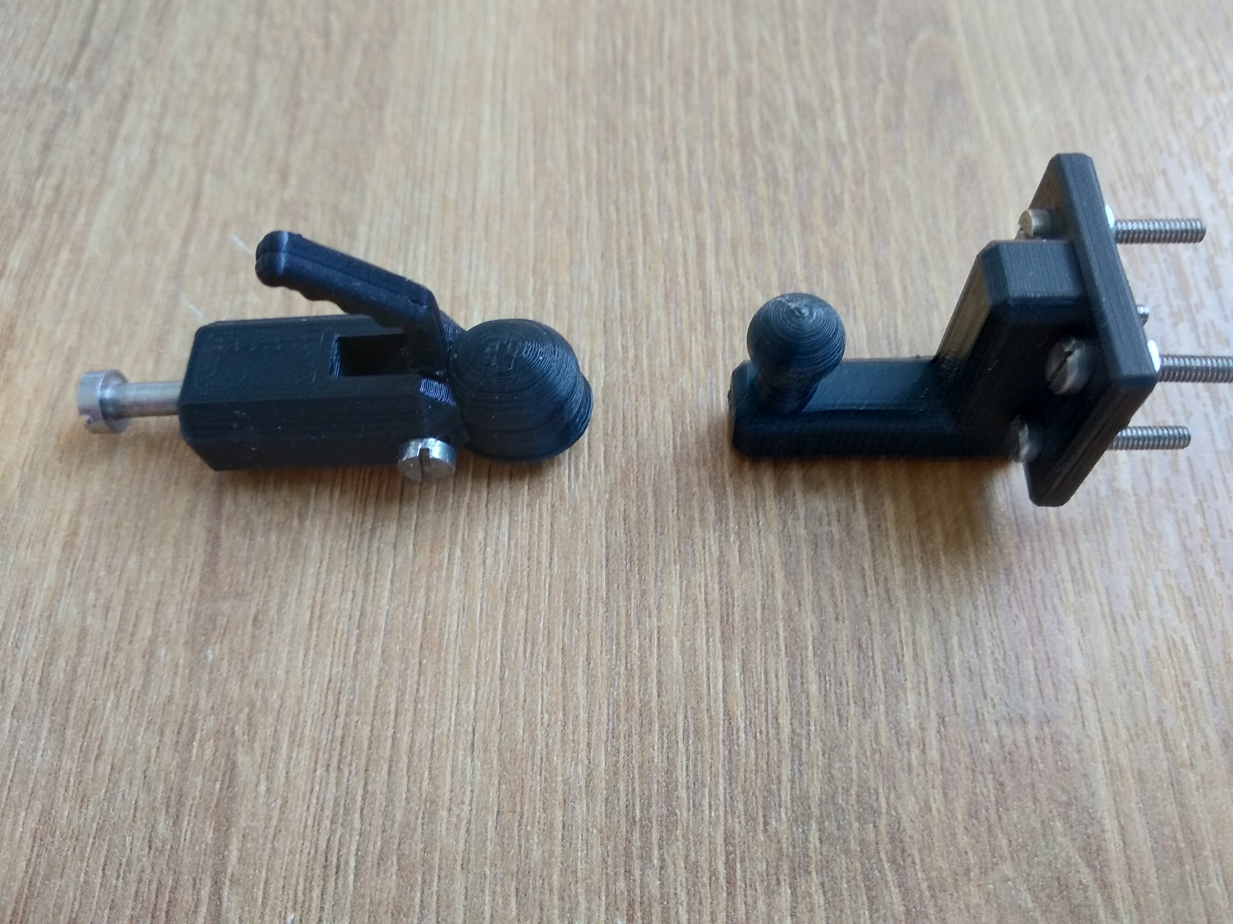 Trailer tow bar