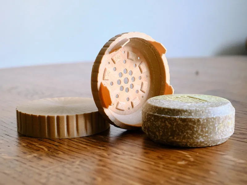 Hard Shampoo case