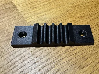 Kabelhalter 4 fach für Solarkabel 6 Quadrat