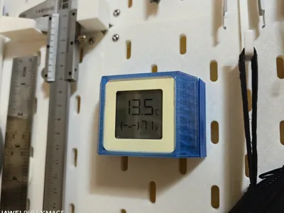 Xiaomi Temperature and Humidity Meter 2 - Battery Compartment Version for AA Batteries