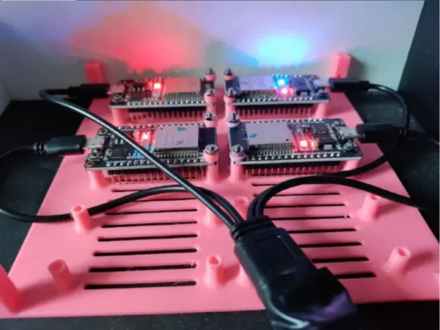 Rack Tray for ESP32-WROOM