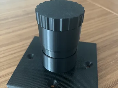 Adjustable foot
