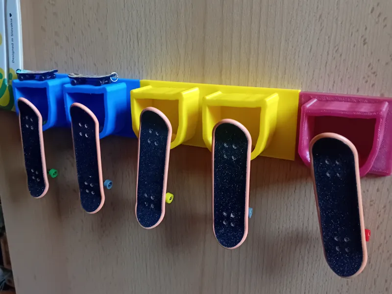 holder for  fingerbords