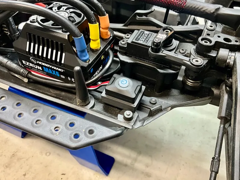 Arrma 6s Hobbywing ESC Switch Mount ( Kraton/etc )