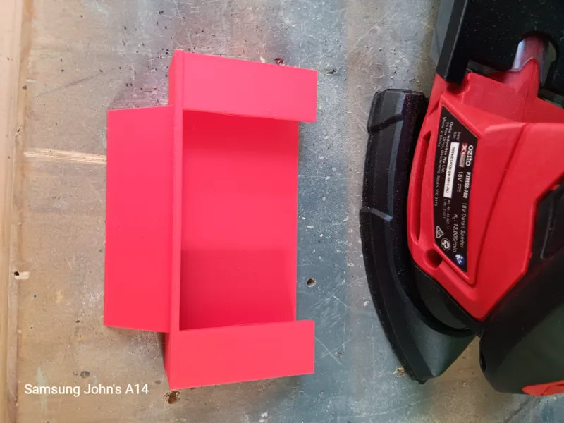 Ozito XPC 18V Sander Tool Holder