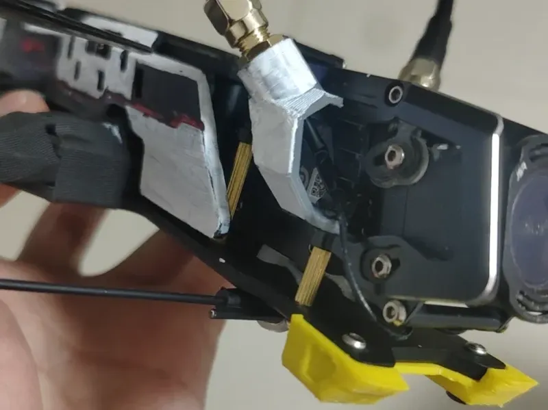 Bee25转SMA天线座