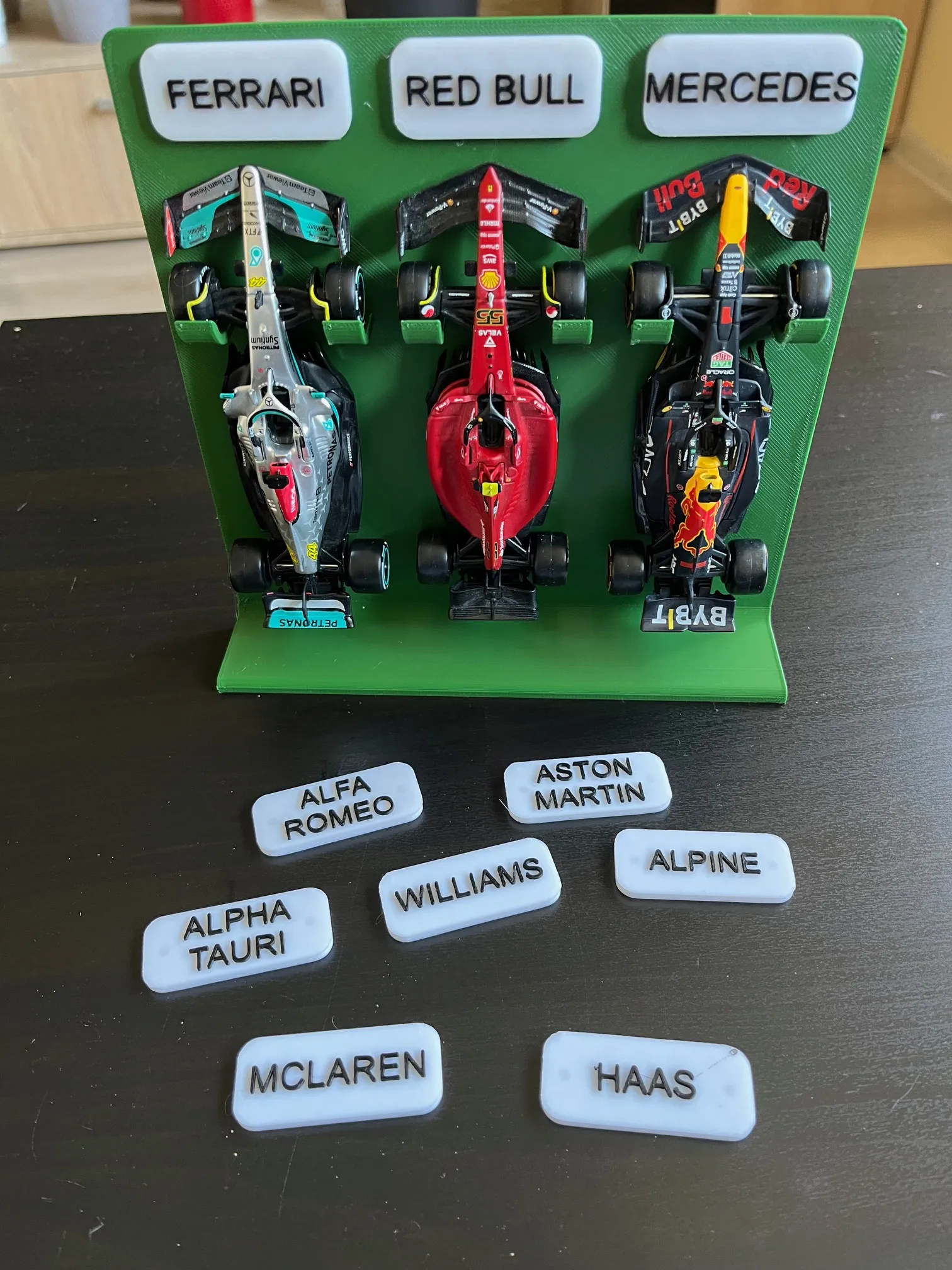 bburago-car-f1-stand-1-43-free-3d-print-model-makerworld