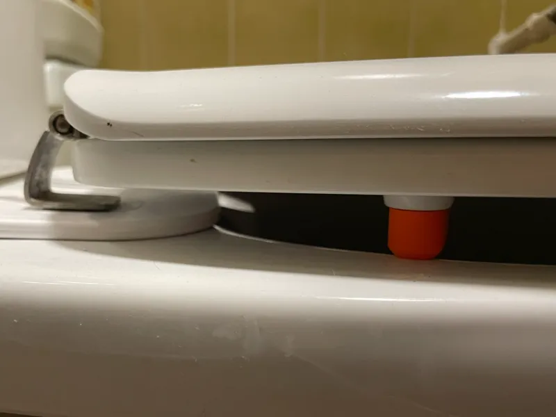 ROCA parametric Toilet Seat Bumpers