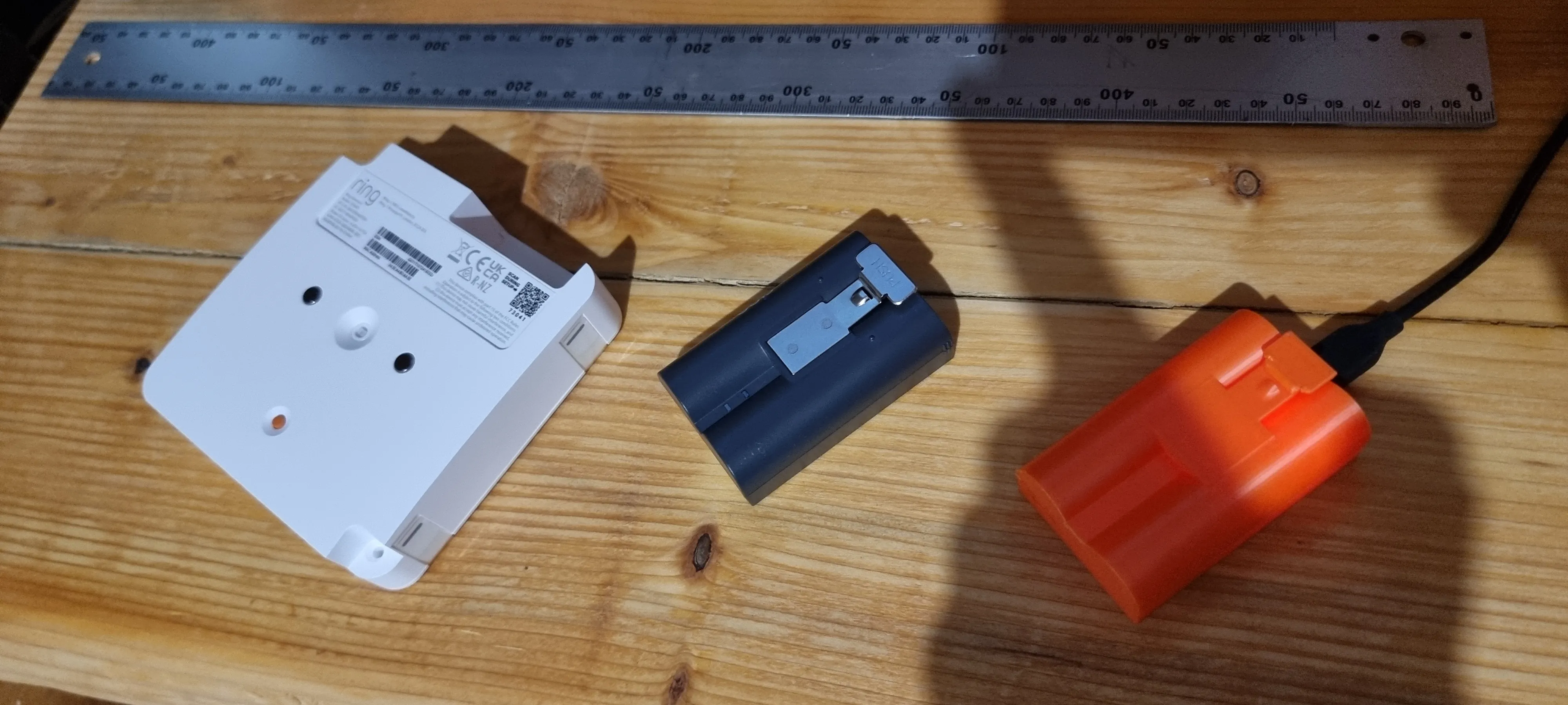 Bateria Simulada para Ring Intercom - Modelo gratuito para impressão 3D -  MakerWorld, image size:4000x1800