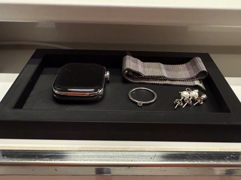 Schmucktablett Apple Watch Ladestation Dock