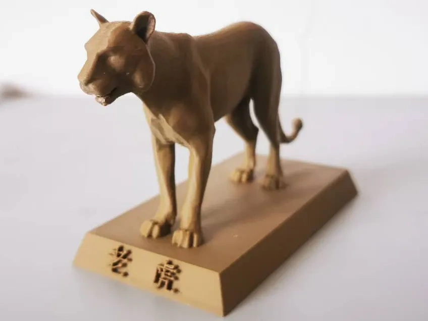 老虎摆件