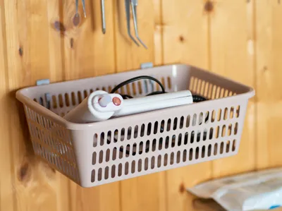 Basket wall holder