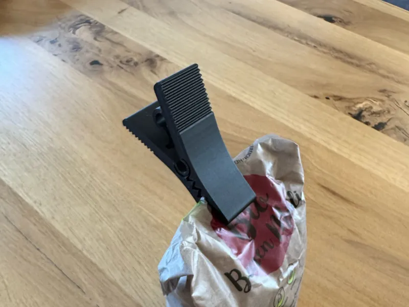 Clip