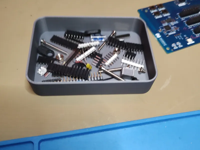 Simple components storage box