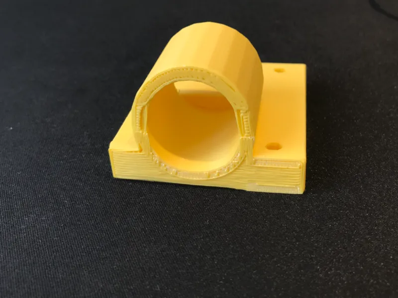 Circular motor holder 