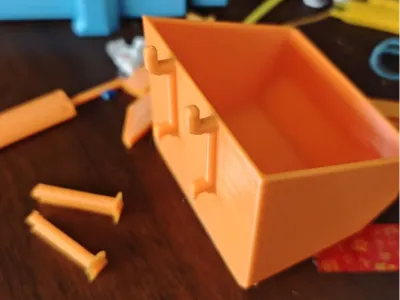 25mm-spaced pegboard parts box