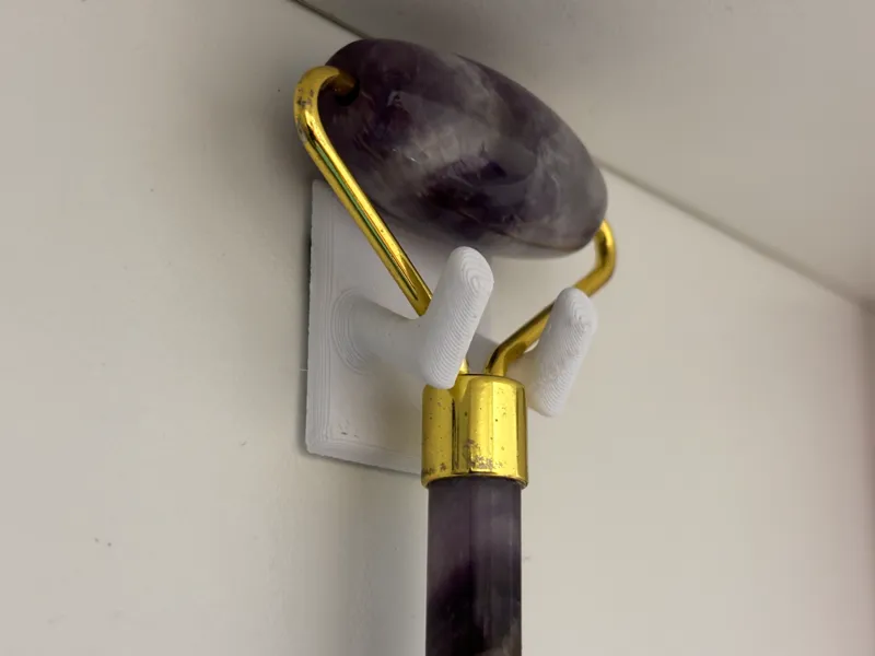 Small hook wall holder