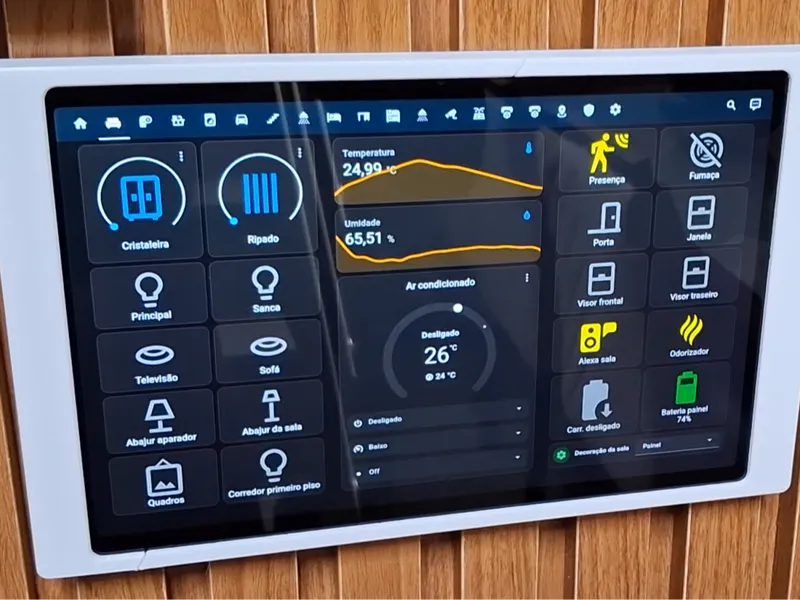 Galaxy Tab A9 Plus wall mount