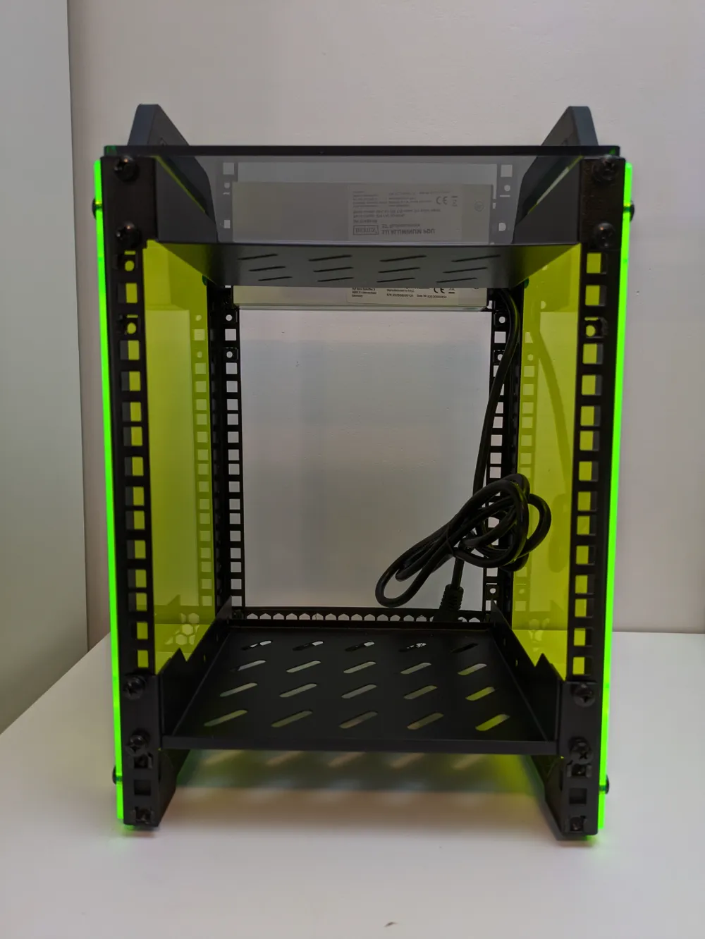 10 Inch Rack Build 10 inch 8u Minilab rack by Troglobit - MakerWorld