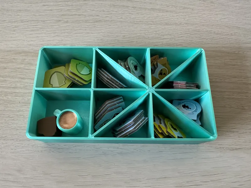 Ark Nova subdivided token tray