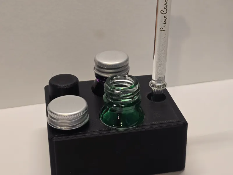 Japanese ink pot holder 