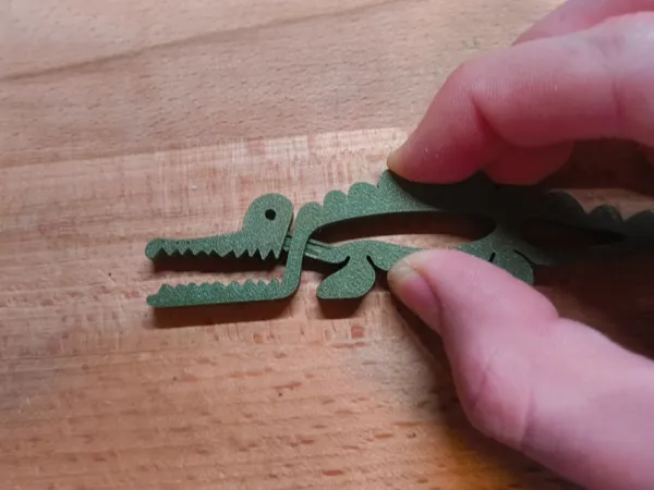 Pince crocodile mignonne