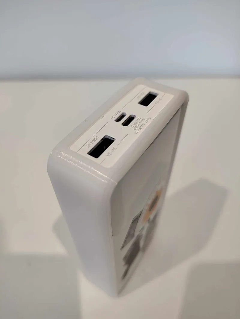 Baseus Powerbank (20000mAh), TPU corner cover