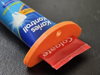 Toothpaste Squeezer