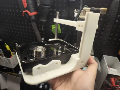 3.5-inch Hard Drive Repurposed as a Sanding Disc Grinding Wheel Stand