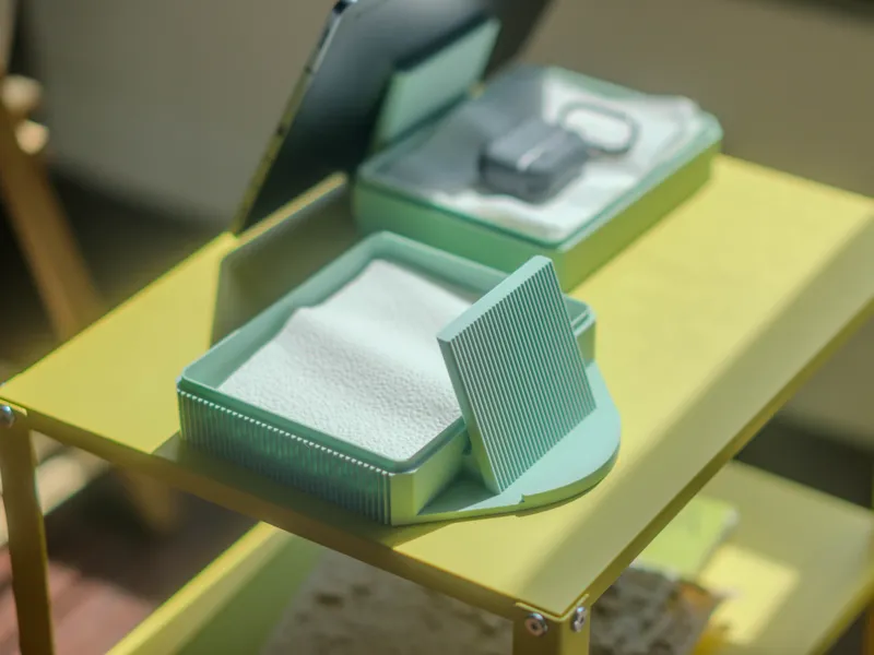 Minimal Napkin Tray w/ Tablet or Phone stand