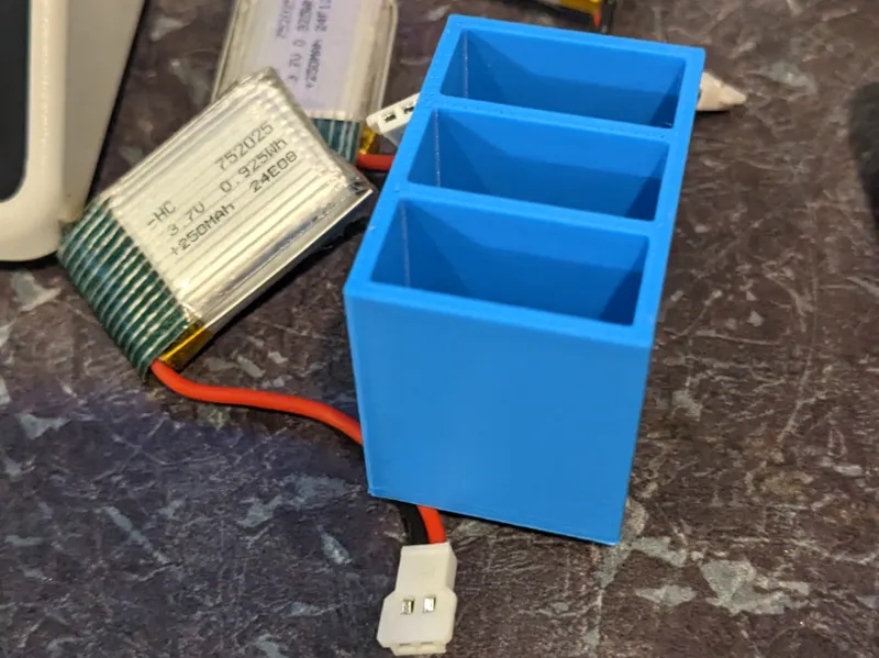 triple Li-Po battery holder