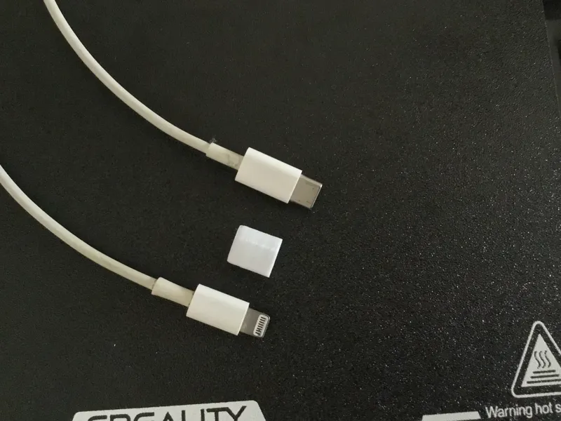 Apple Lightning Cover