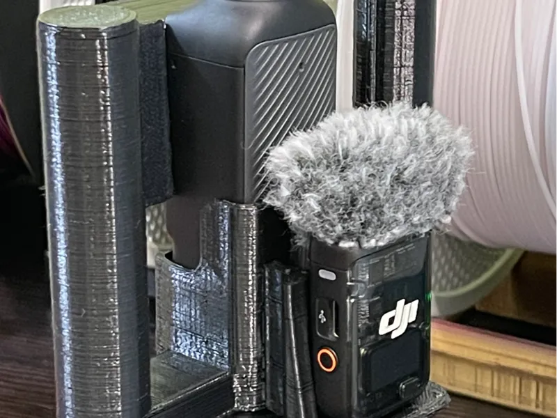 DJI OSMO Pocket 3 handle with Mic 2
