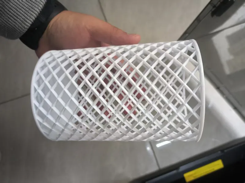 网状笔筒双向扭转嵌套收纳悬垂打印测试A1MINI P1 X1 H2D可打印